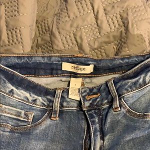 Refuge jeans size 4!